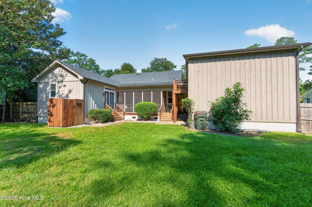 122 Mount Vernon Drive Wilmington, NC 28403