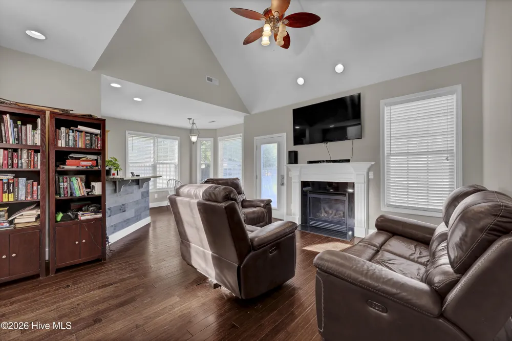 55 Morgan Cove Drive Burgaw, NC 28425