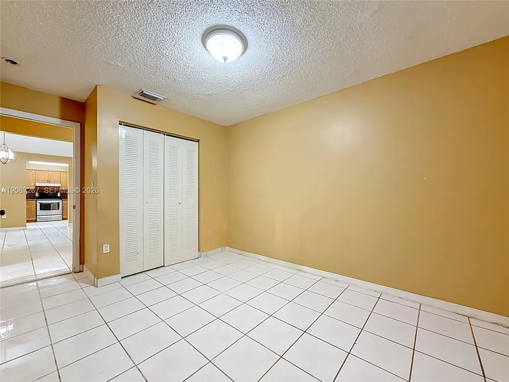 18396 SW 138th Ct Miami, FL 33177
