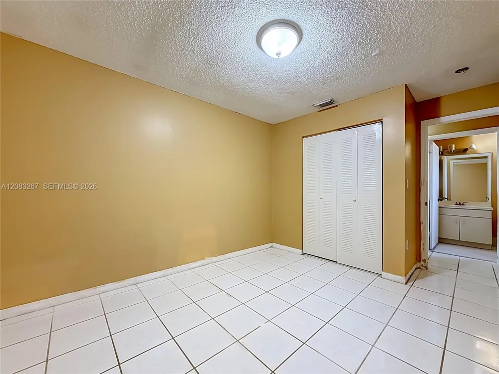 18396 SW 138th Ct Miami, FL 33177