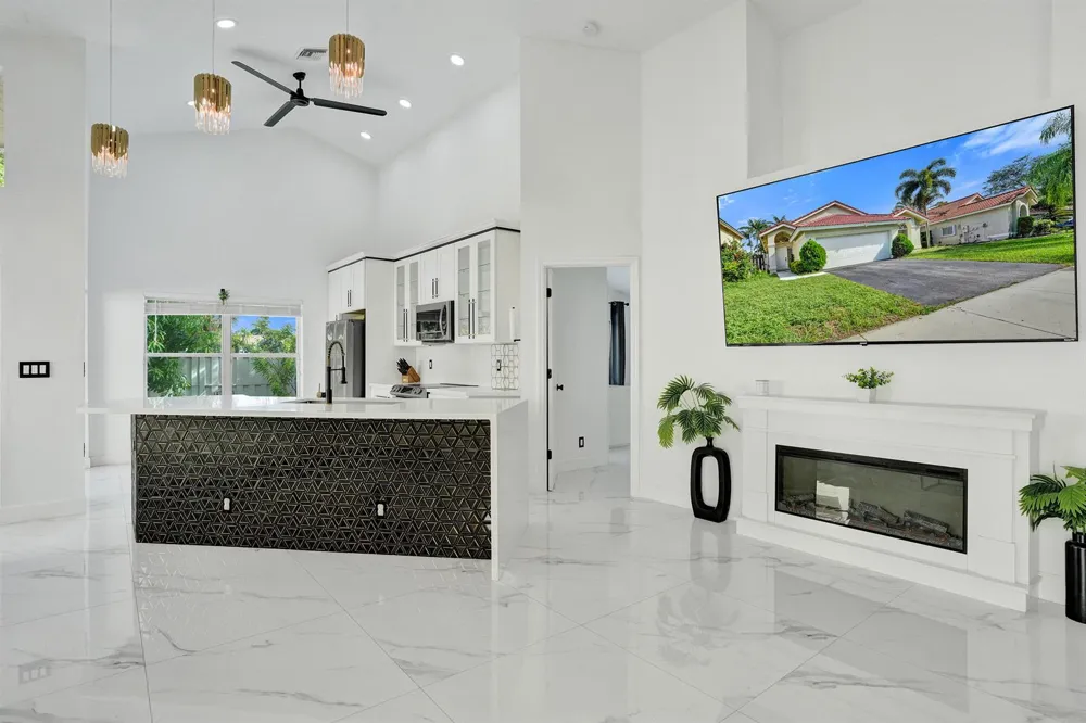 6965 NW 29th Court Margate, FL 33063