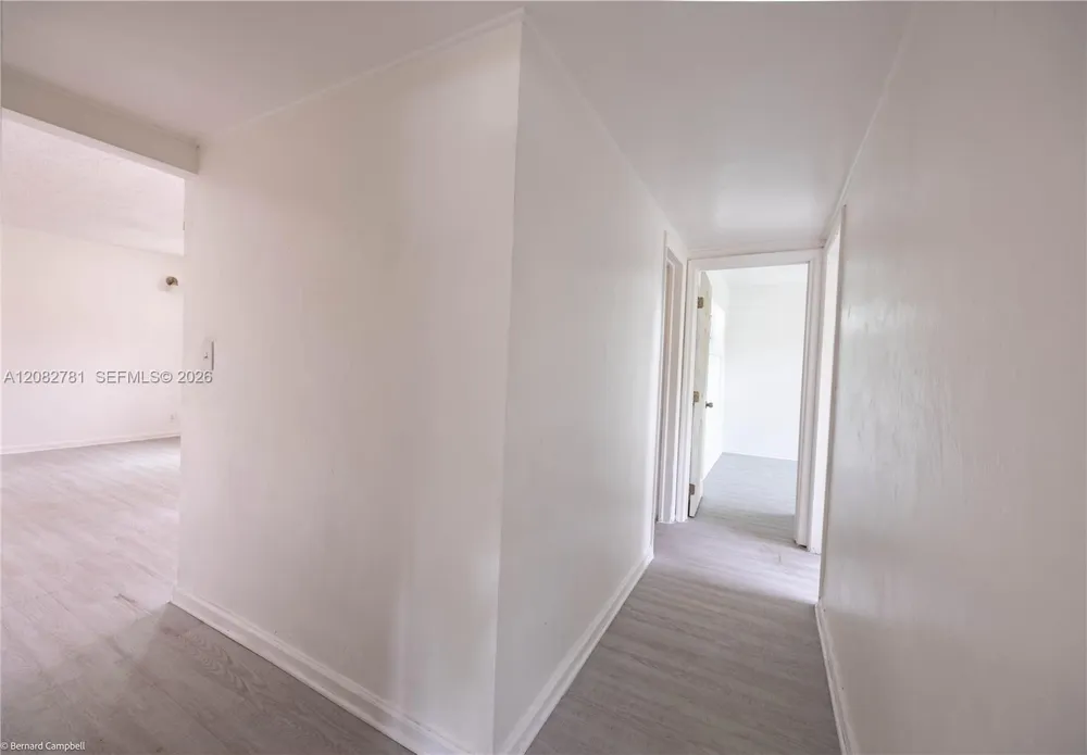 918 NW 13th Ct Fort Lauderdale, FL 33311