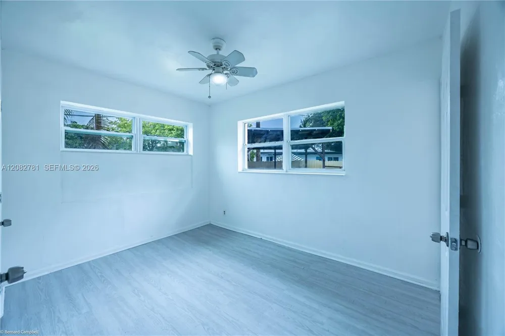 918 NW 13th Ct Fort Lauderdale, FL 33311