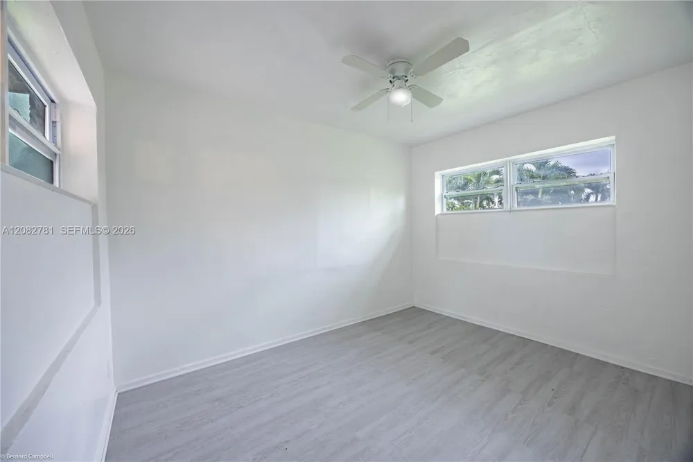 918 NW 13th Ct Fort Lauderdale, FL 33311