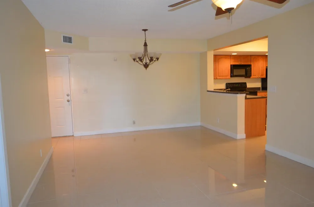 5821 RIVERSIDE DRIVE #105B2 Coral Springs, FL 33067