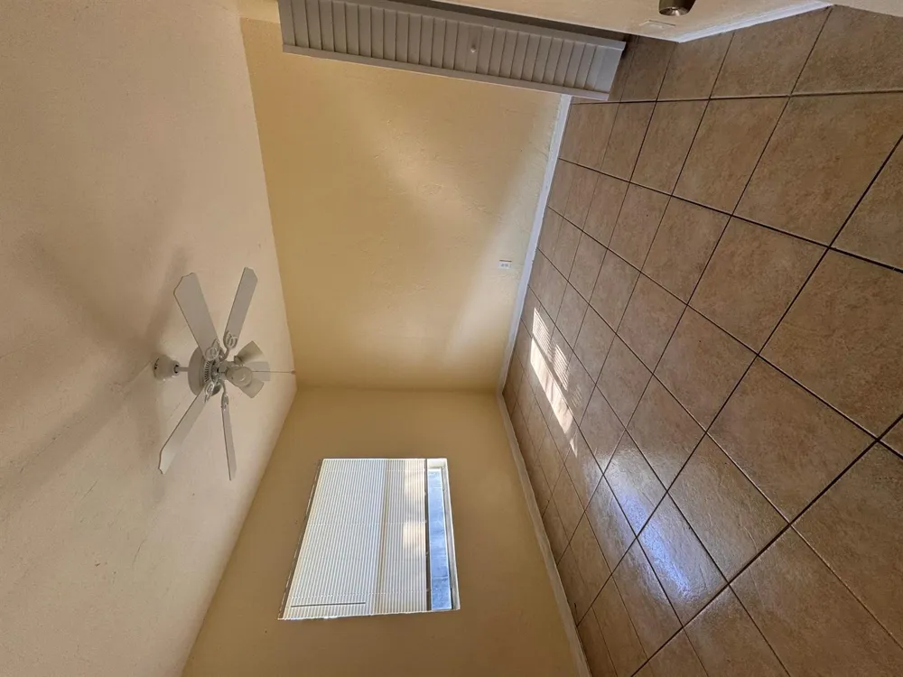 825 NW 10TH TERRACE #13 Fort Lauderdale, FL 33311