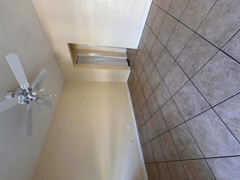 825 NW 10TH TERRACE #13 Fort Lauderdale, FL 33311