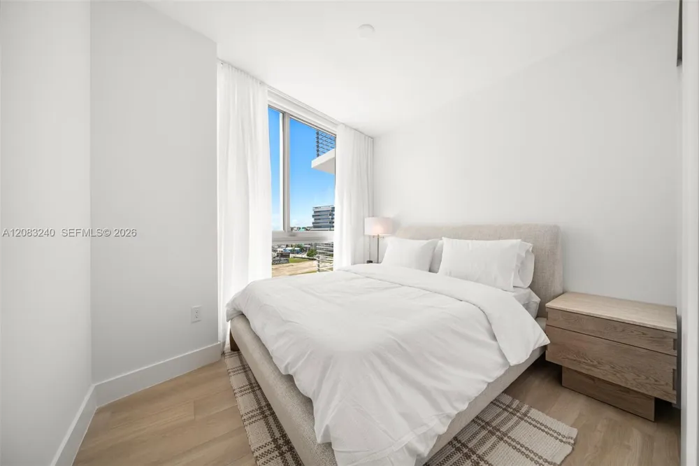 90 NE 32nd street #801 Miami, FL 33137