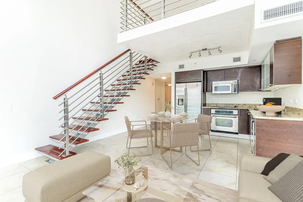 41 SE 5th Street ##417 Miami, FL 33131