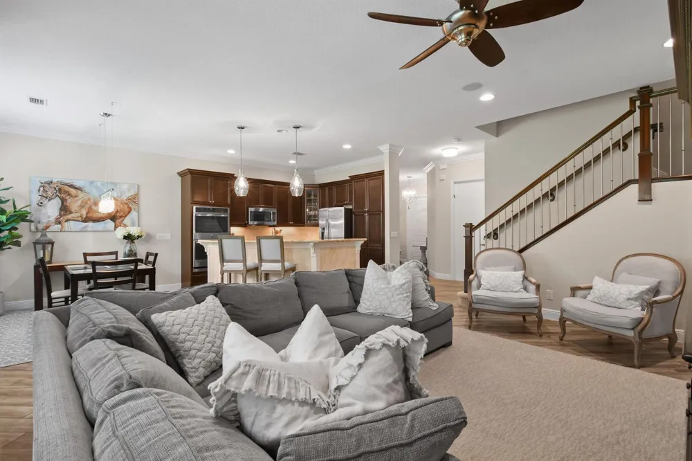 7239 Oxford Court Palm Beach Gardens, FL 33418