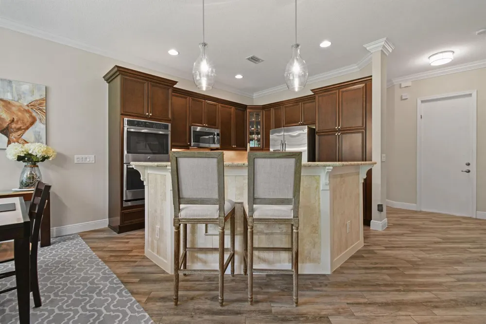 7239 Oxford Court Palm Beach Gardens, FL 33418