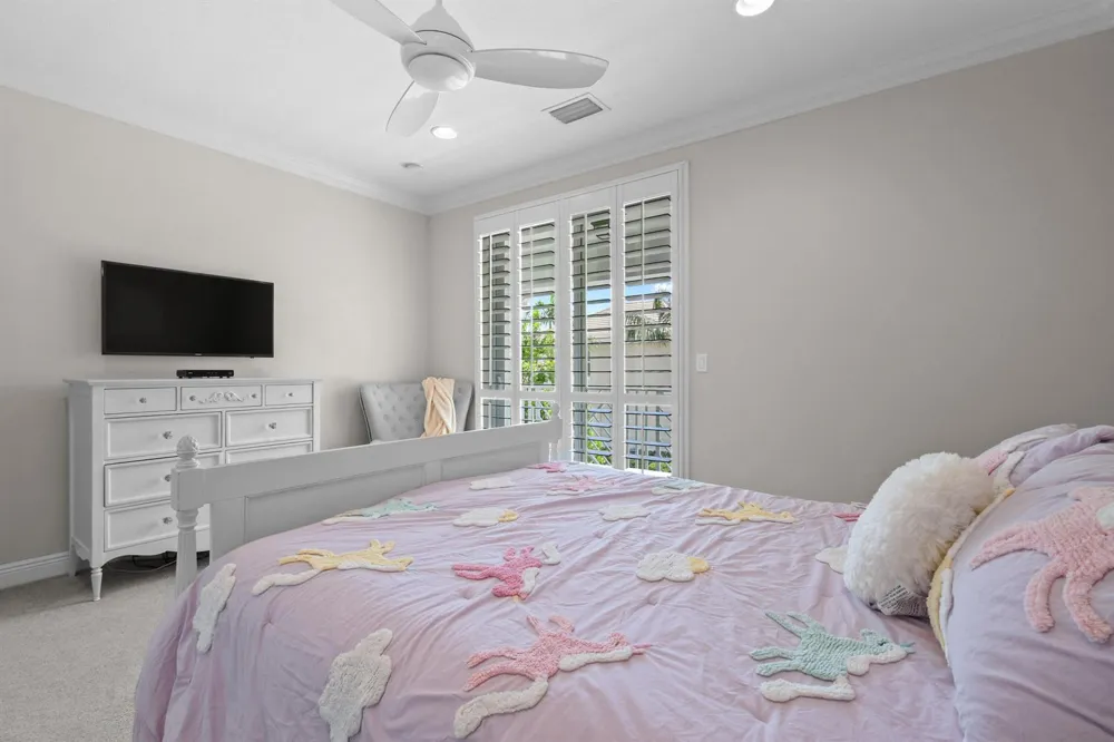 7239 Oxford Court Palm Beach Gardens, FL 33418