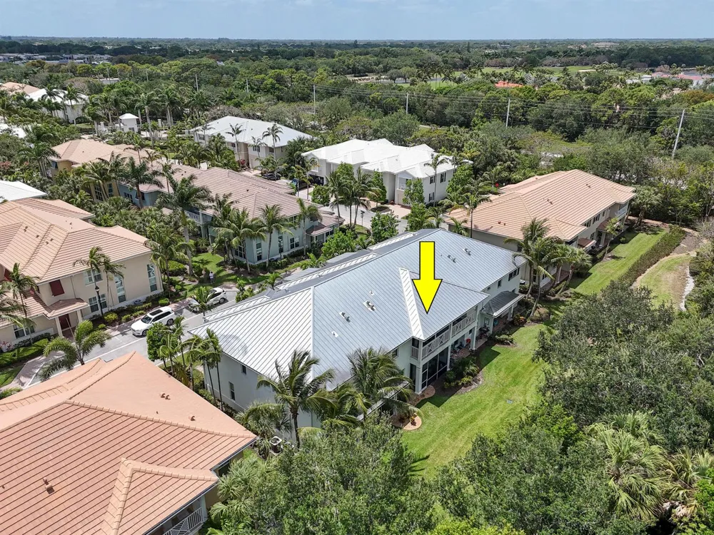 7239 Oxford Court Palm Beach Gardens, FL 33418