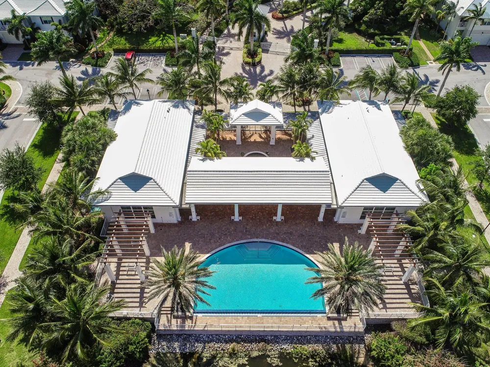 7239 Oxford Court Palm Beach Gardens, FL 33418