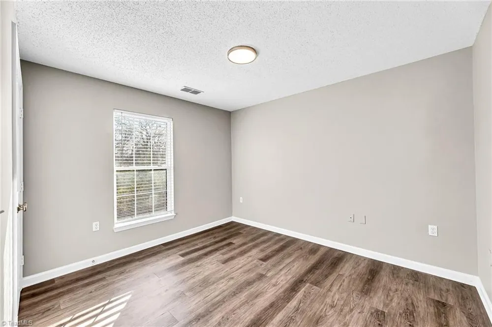 1911 Walker Avenue Greensboro, NC 27403