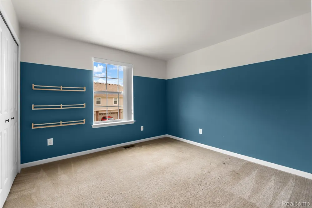 21914 Aberdeen Drive #30 Macomb Township, MI 48042