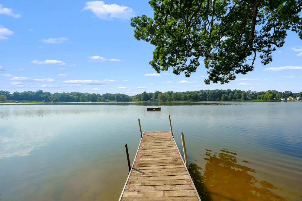 34120 Hillside Drive Paw Paw Township, MI 49079