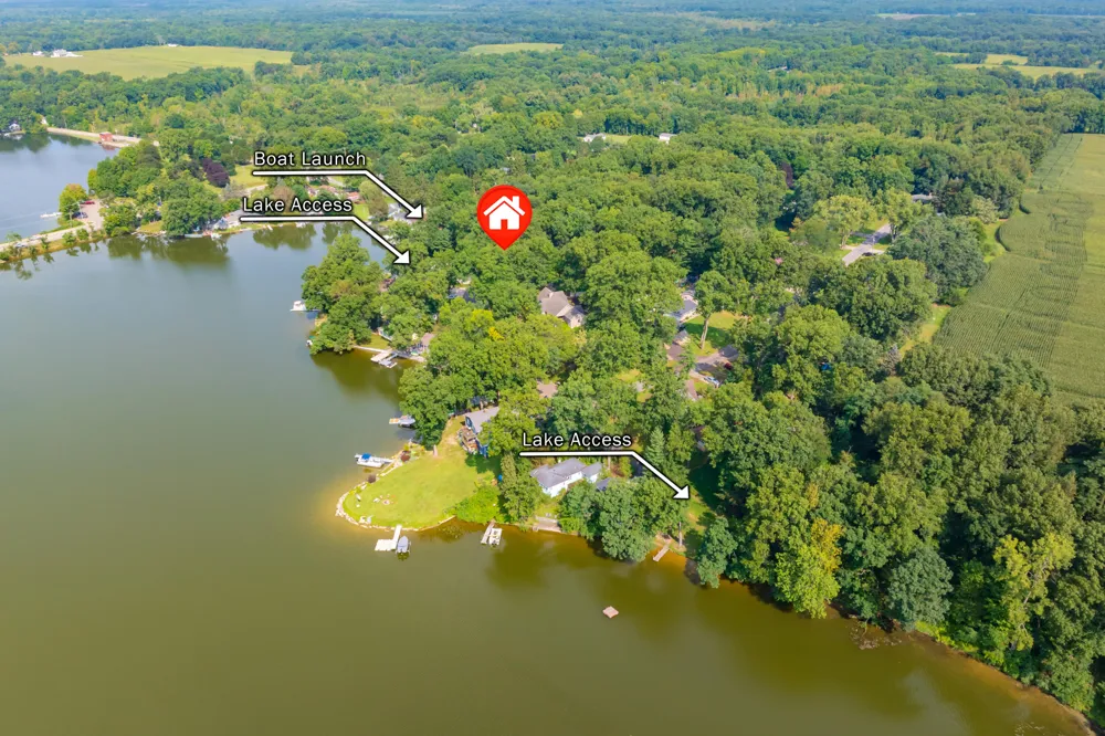 34120 Hillside Drive Paw Paw Township, MI 49079