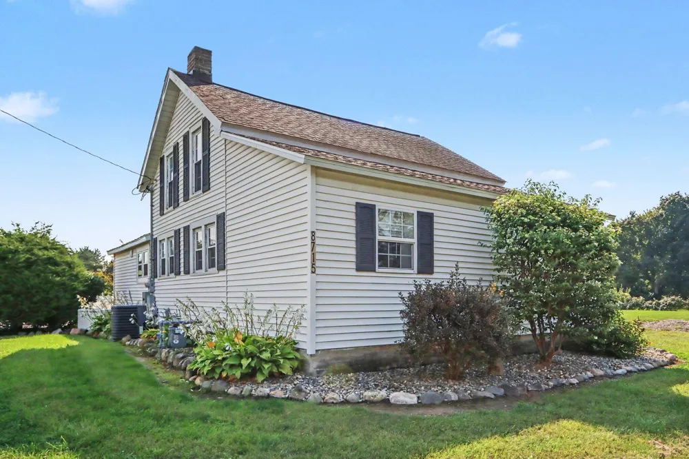 8715 S M-37 Highway Baltimore Township, MI 49058