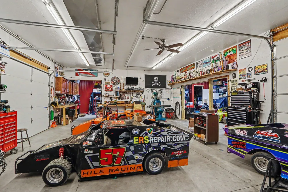 8715 S M-37 Highway Baltimore Township, MI 49058
