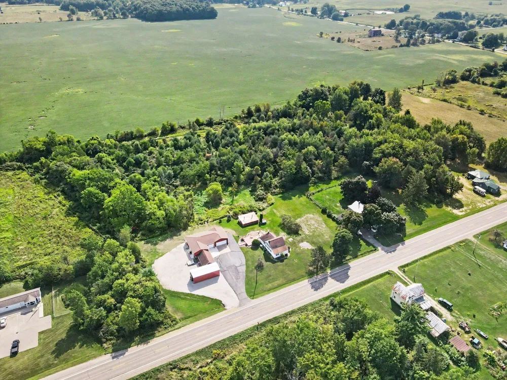 8715 S M-37 Highway Baltimore Township, MI 49058