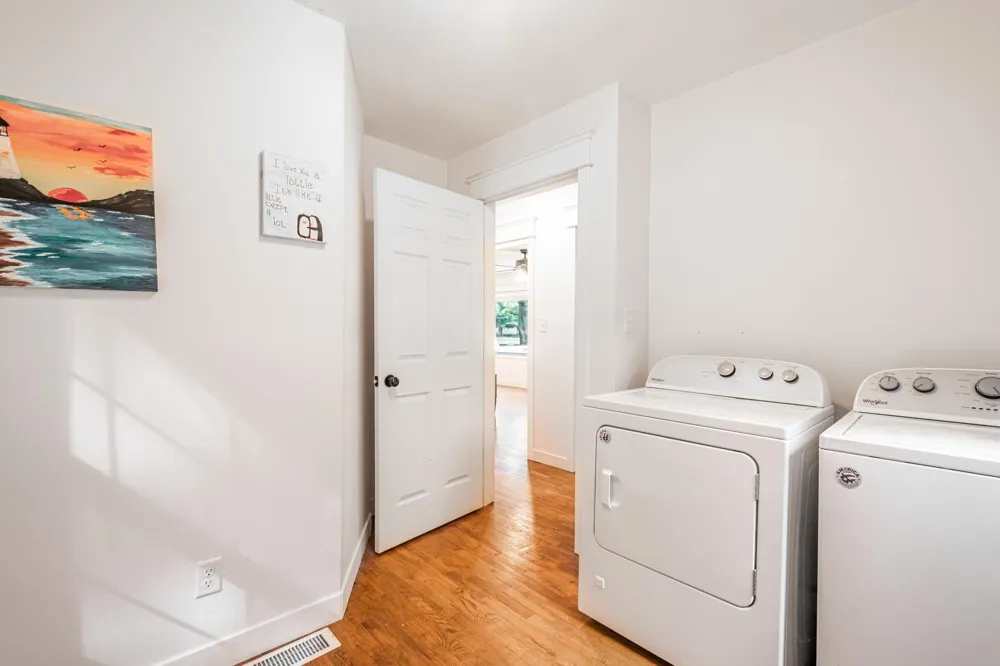 525 Brewer Street Marshall City, MI 49068