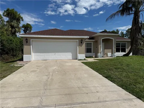 2712 25th Street W