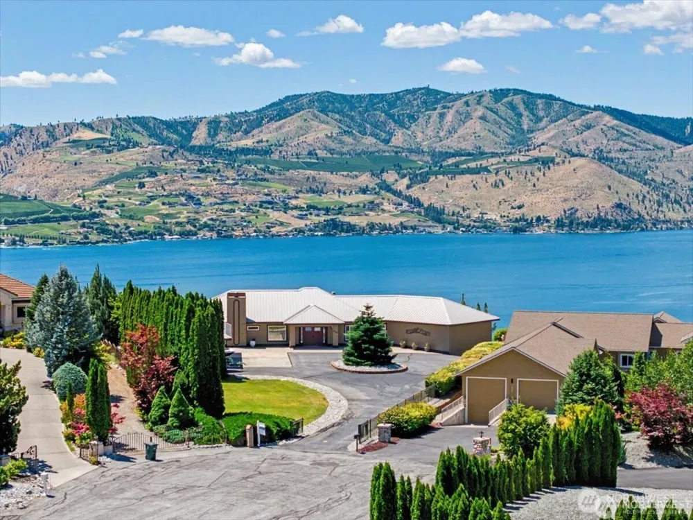 333 Highpoint Place Chelan, WA 98816
