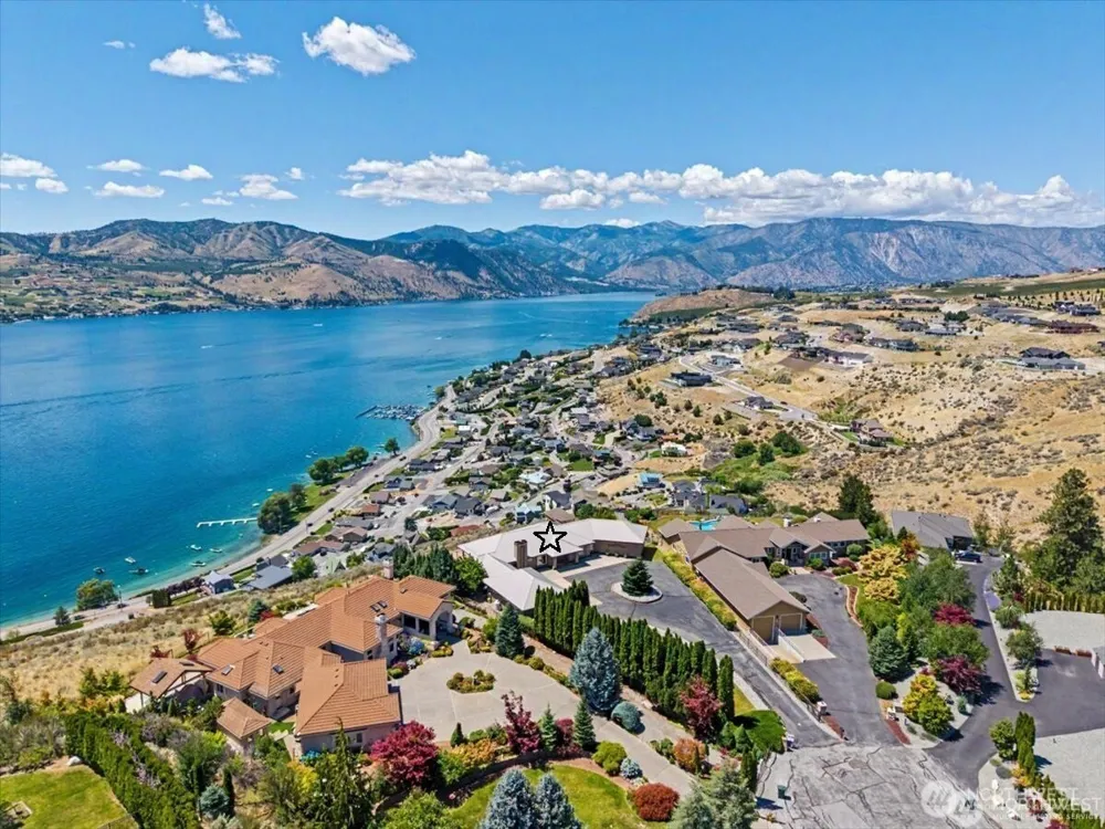 333 Highpoint Place Chelan, WA 98816