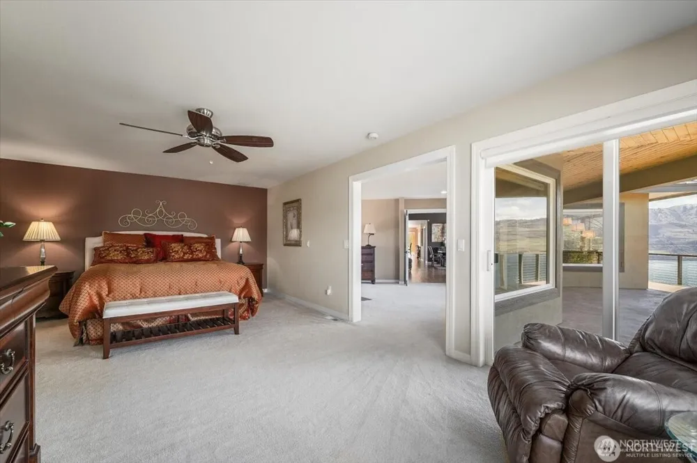 333 Highpoint Place Chelan, WA 98816