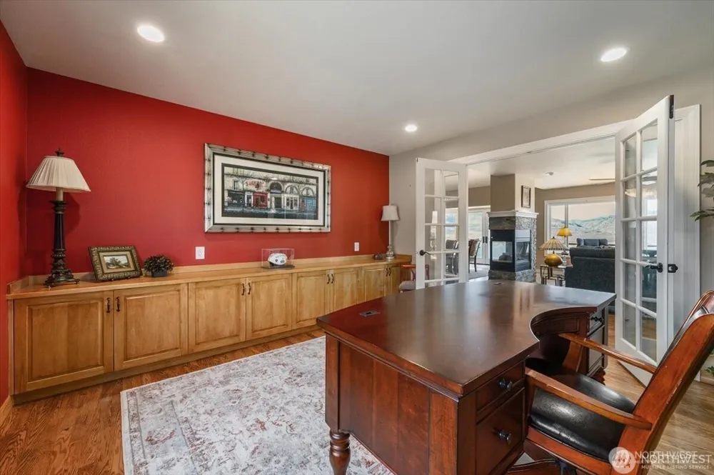 333 Highpoint Place Chelan, WA 98816
