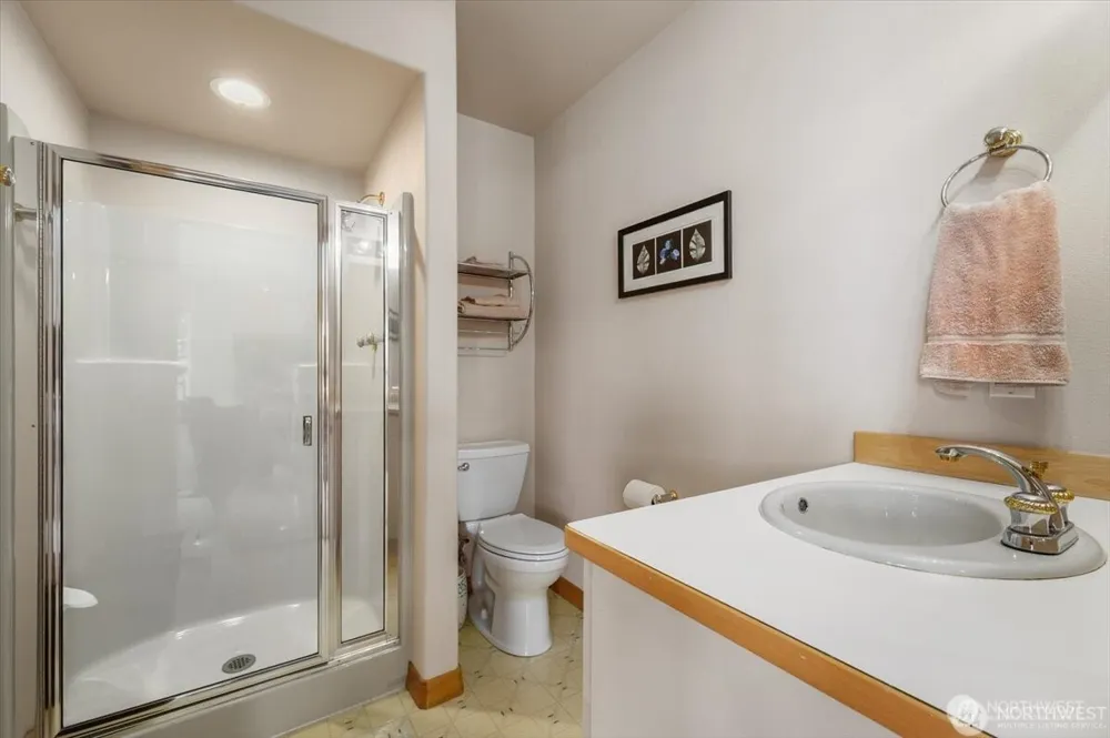 333 Highpoint Place Chelan, WA 98816