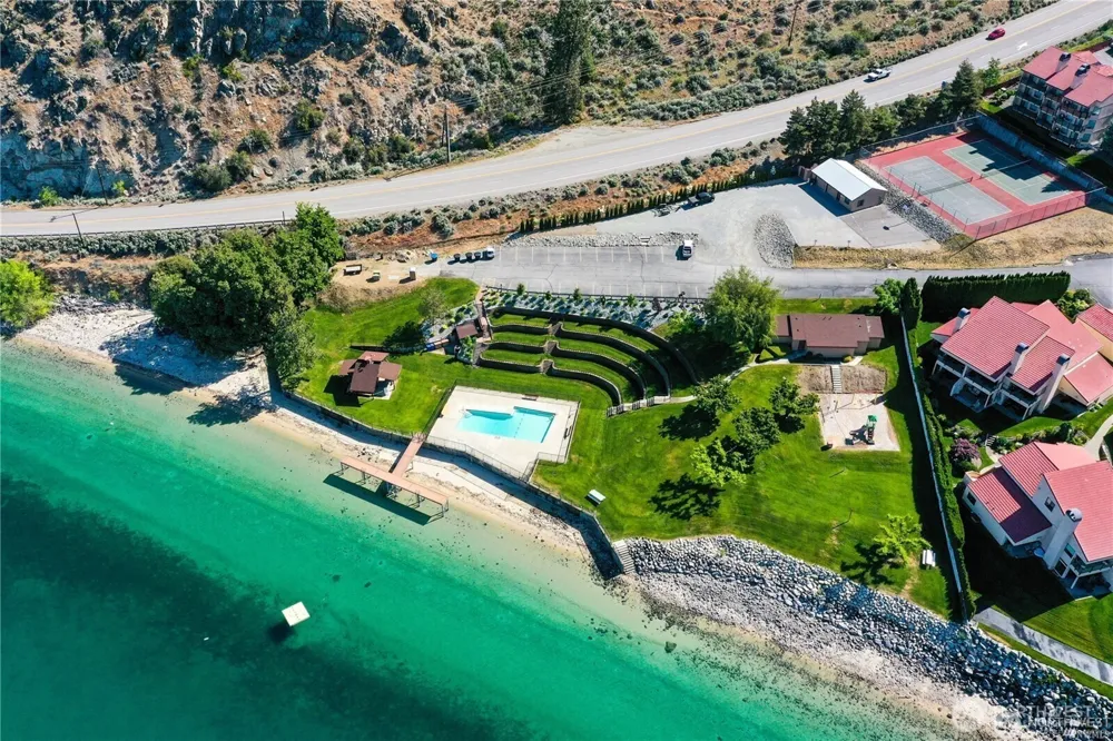 333 Highpoint Place Chelan, WA 98816