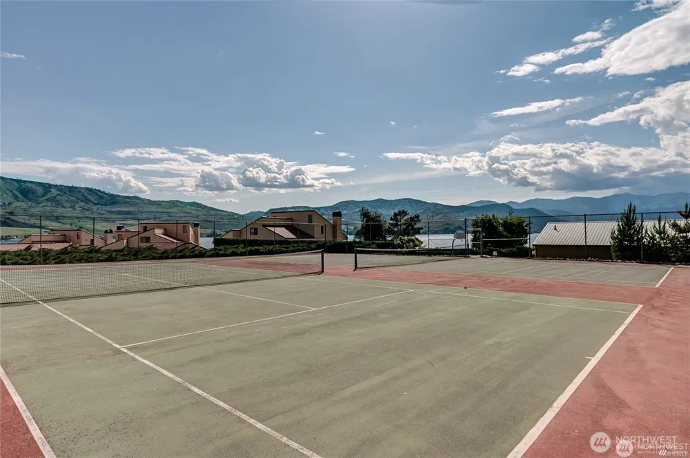 333 Highpoint Place Chelan, WA 98816