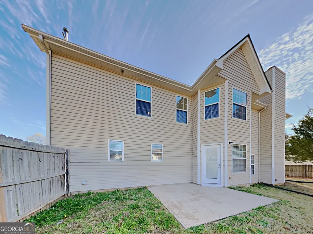 160 Long DR Covington, GA 30016