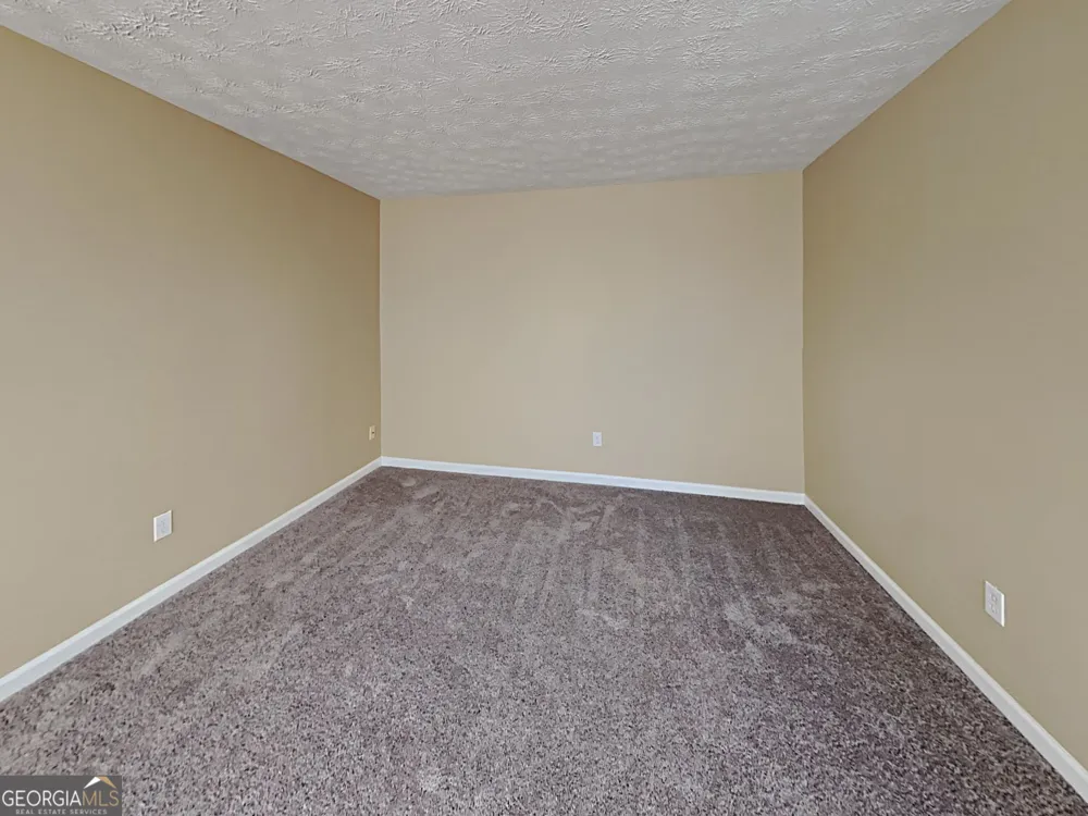 160 Long DR Covington, GA 30016