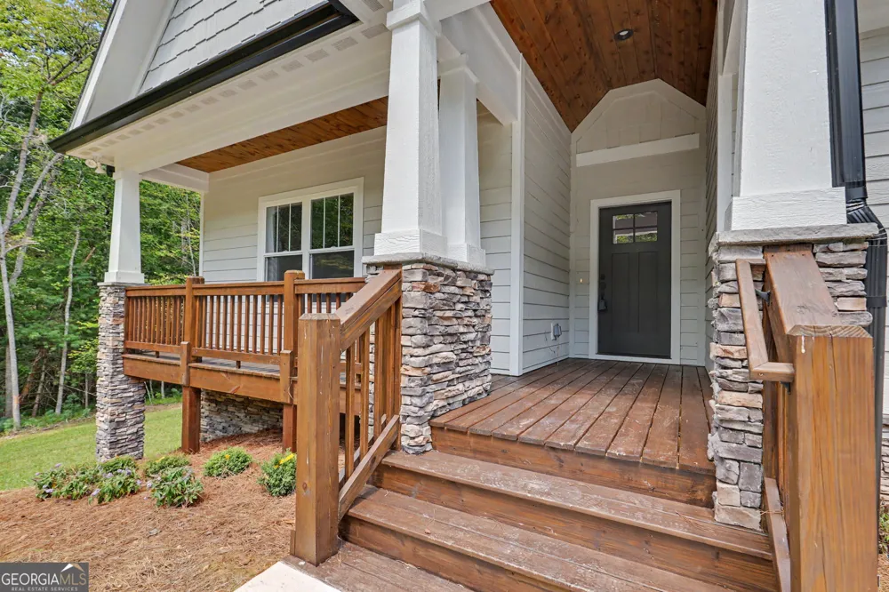 443 Hawks Nest Dr. Blairsville, GA 30512