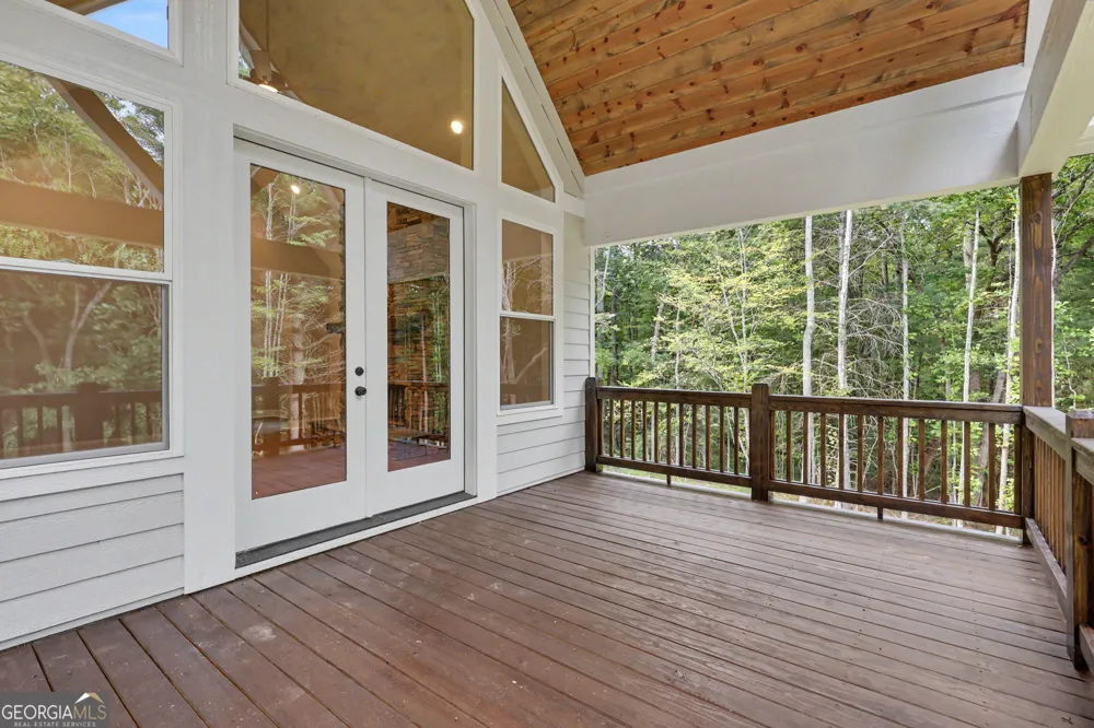 443 Hawks Nest Dr. Blairsville, GA 30512