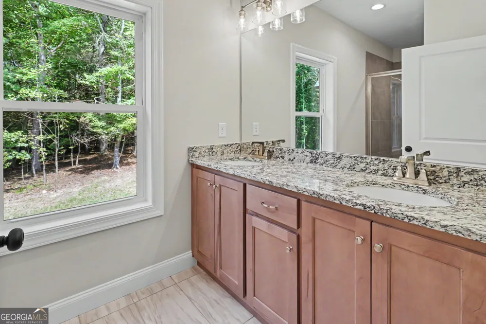 443 Hawks Nest Dr. Blairsville, GA 30512
