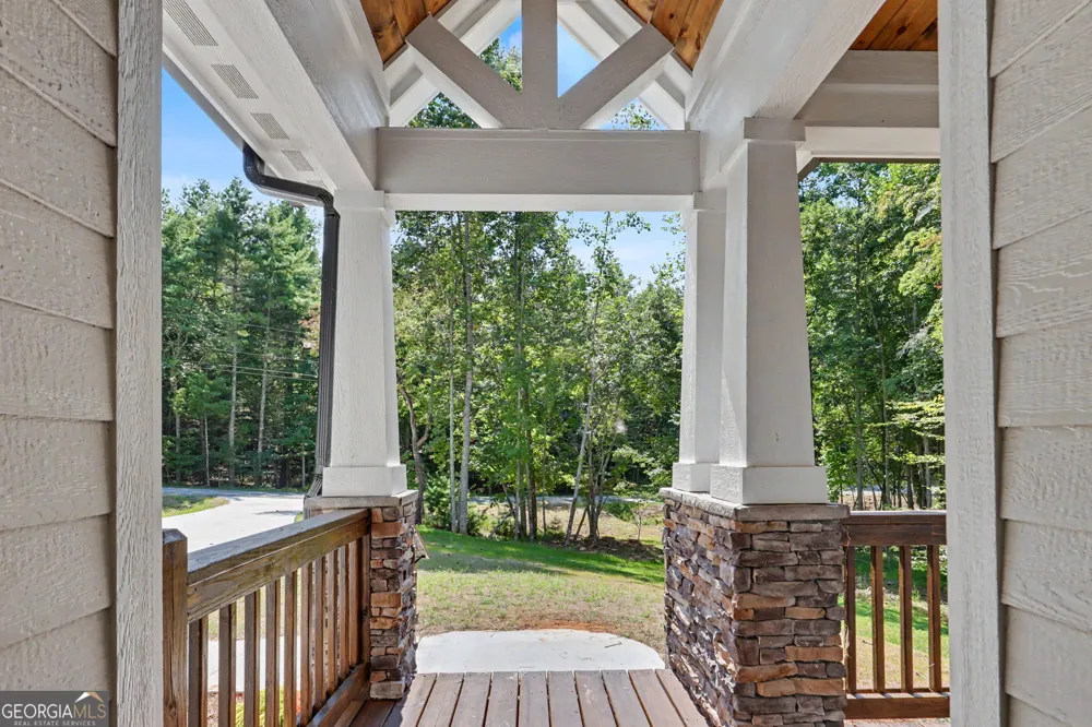 443 Hawks Nest Dr. Blairsville, GA 30512