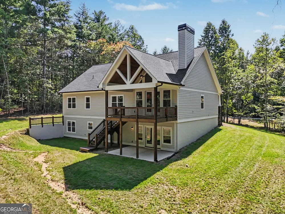 443 Hawks Nest Dr. Blairsville, GA 30512