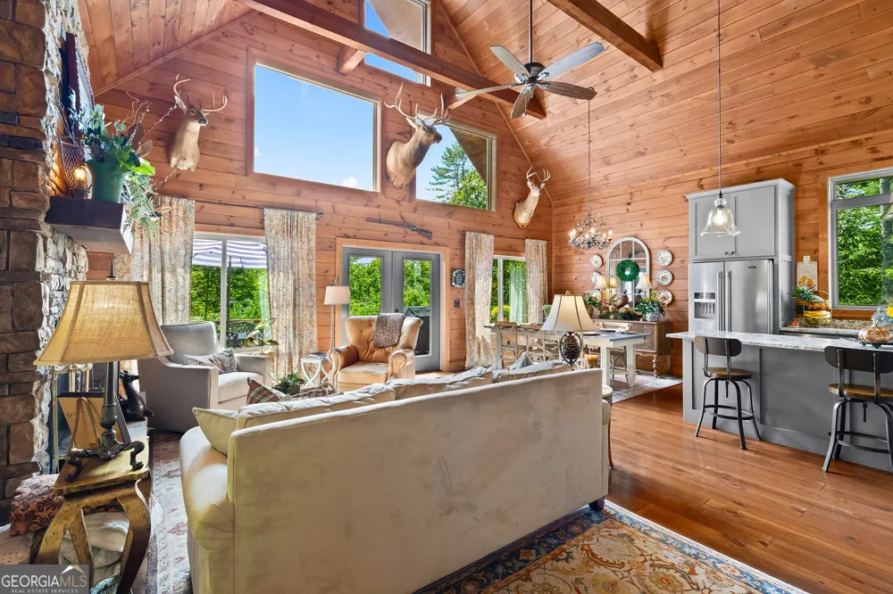 115 Sunset DR Tiger, GA 30576
