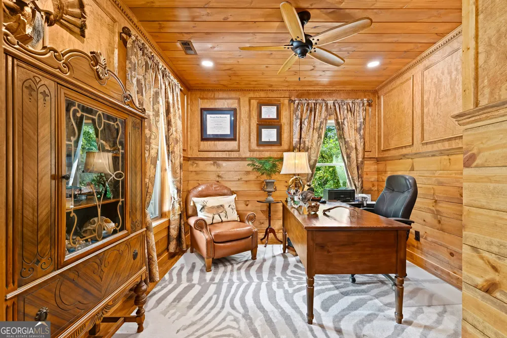 115 Sunset DR Tiger, GA 30576