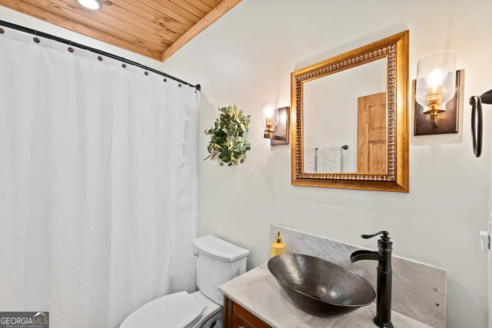115 Sunset DR Tiger, GA 30576