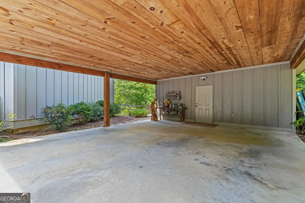 115 Sunset DR Tiger, GA 30576