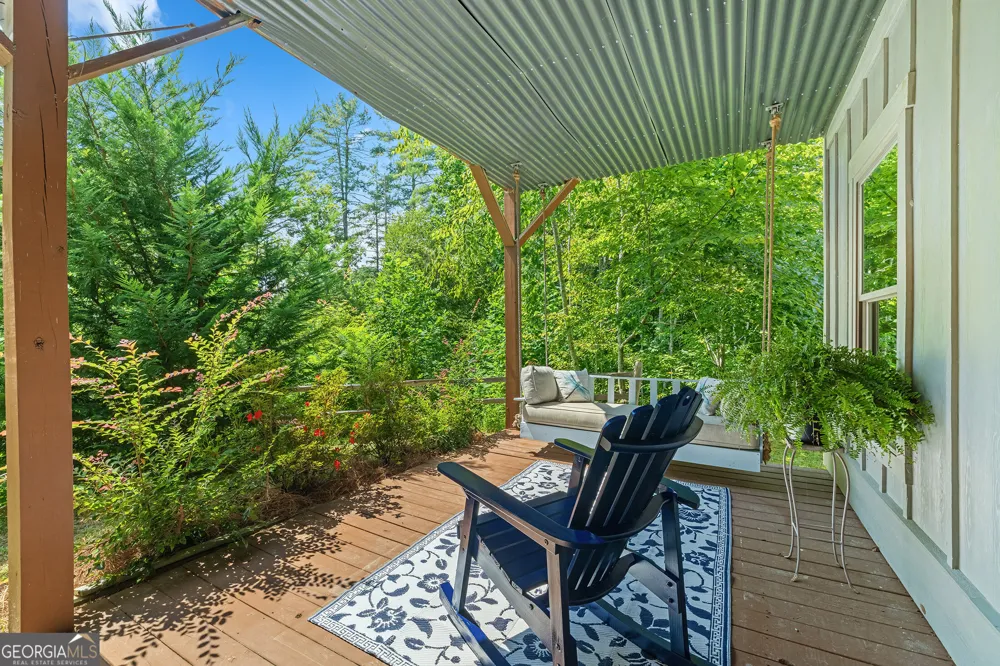 115 Sunset DR Tiger, GA 30576