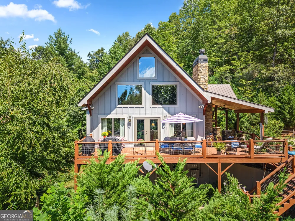 115 Sunset DR Tiger, GA 30576