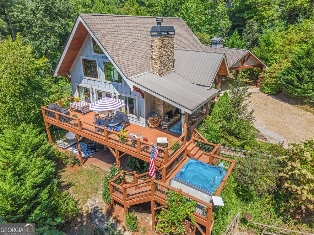 115 Sunset DR Tiger, GA 30576