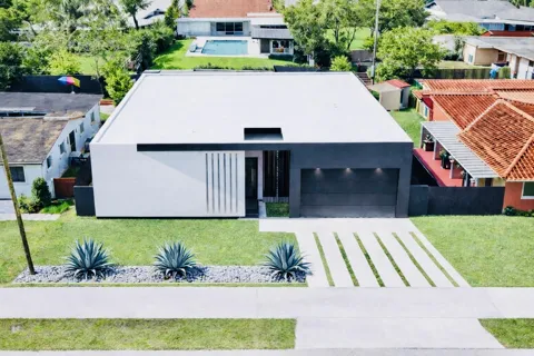 8966 SW 40th Terrace