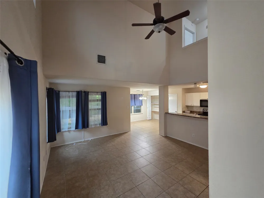 8422 Timberbrook Lane Dallas, TX 75249